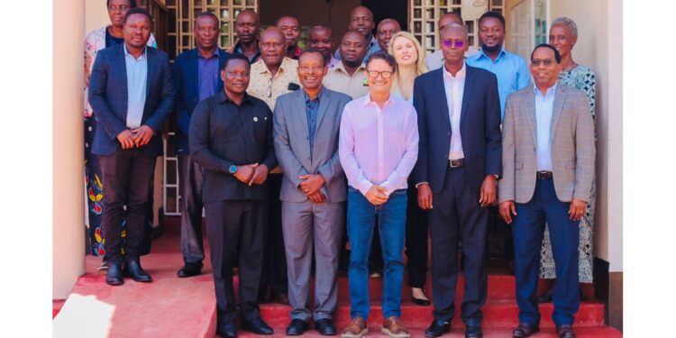 Tanzania’s Cotton Farmers Urged to Adopt Modern Techniques to Boost Productivity
